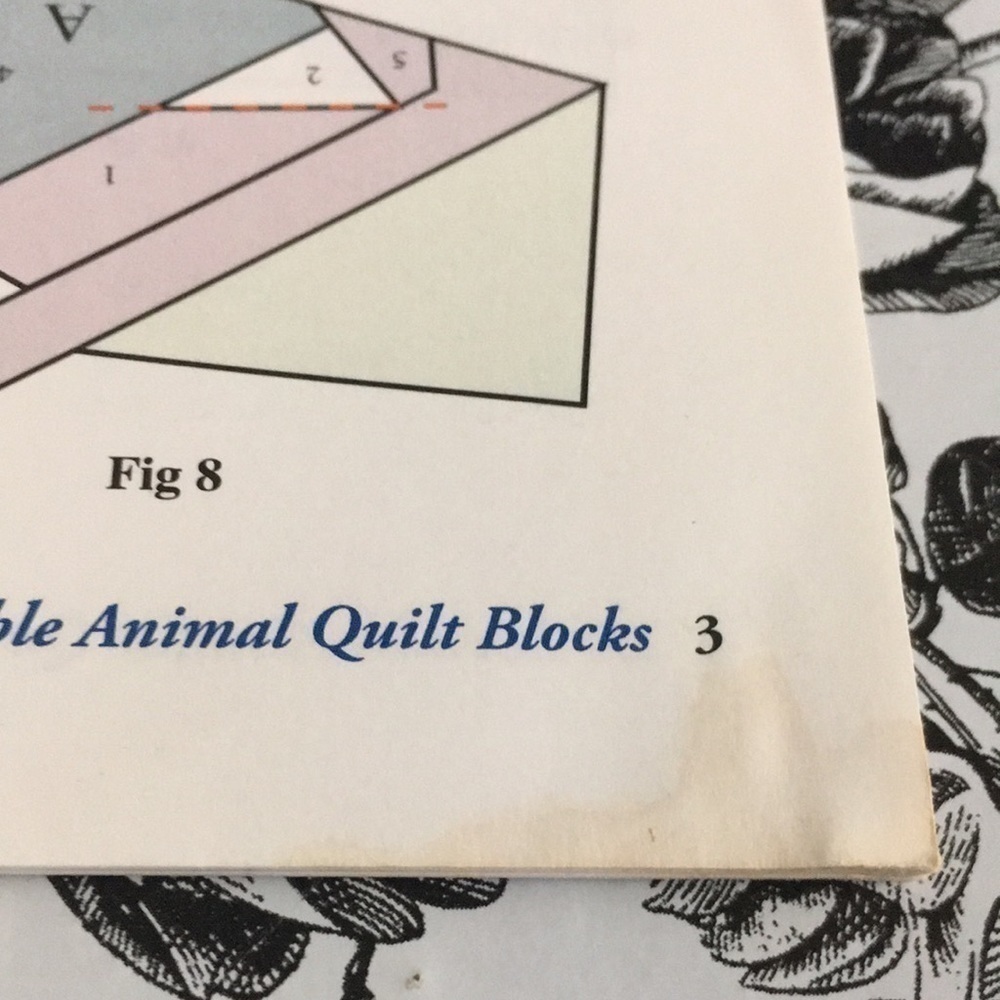 24 Lovable Animal Quilt Blocks Linda Causee Pattern Book - Picture 6 of 8